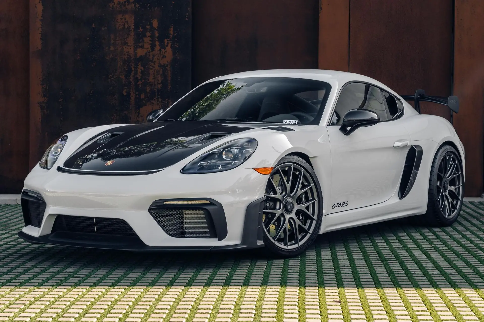 2024 Porsche Cayman GT4 RS