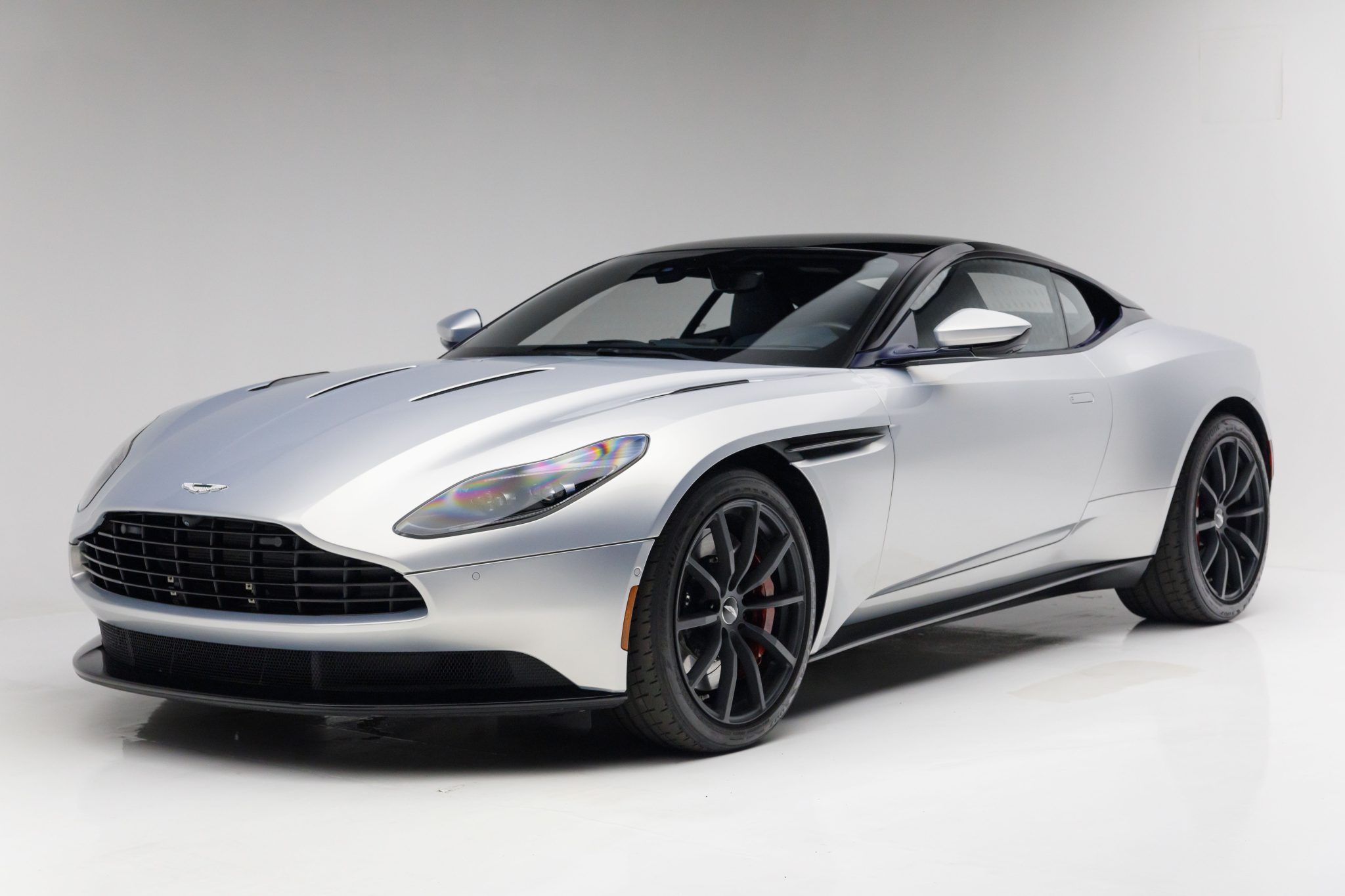 2019 Aston Martin DB11 V12