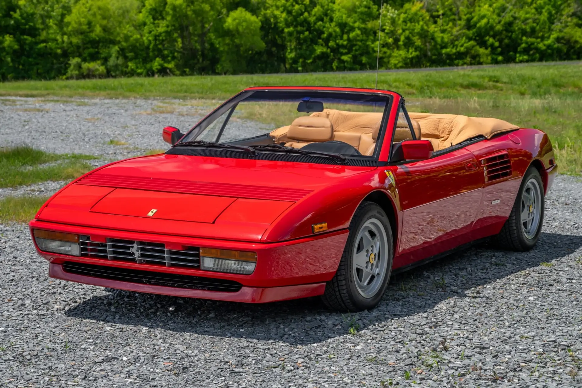 1989 Ferrari Mondial T Cabriolet