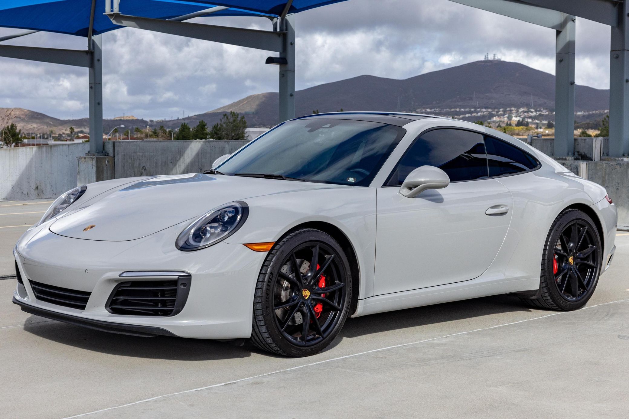 2019 Porsche 911 Carrera S
