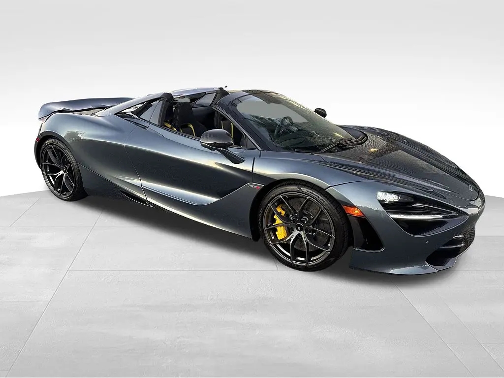 2022 McLaren 720S Coupe