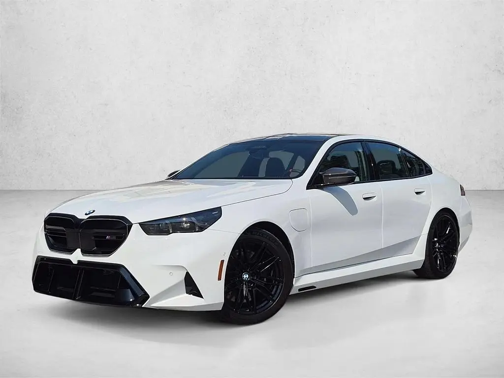 2026 BMW M5