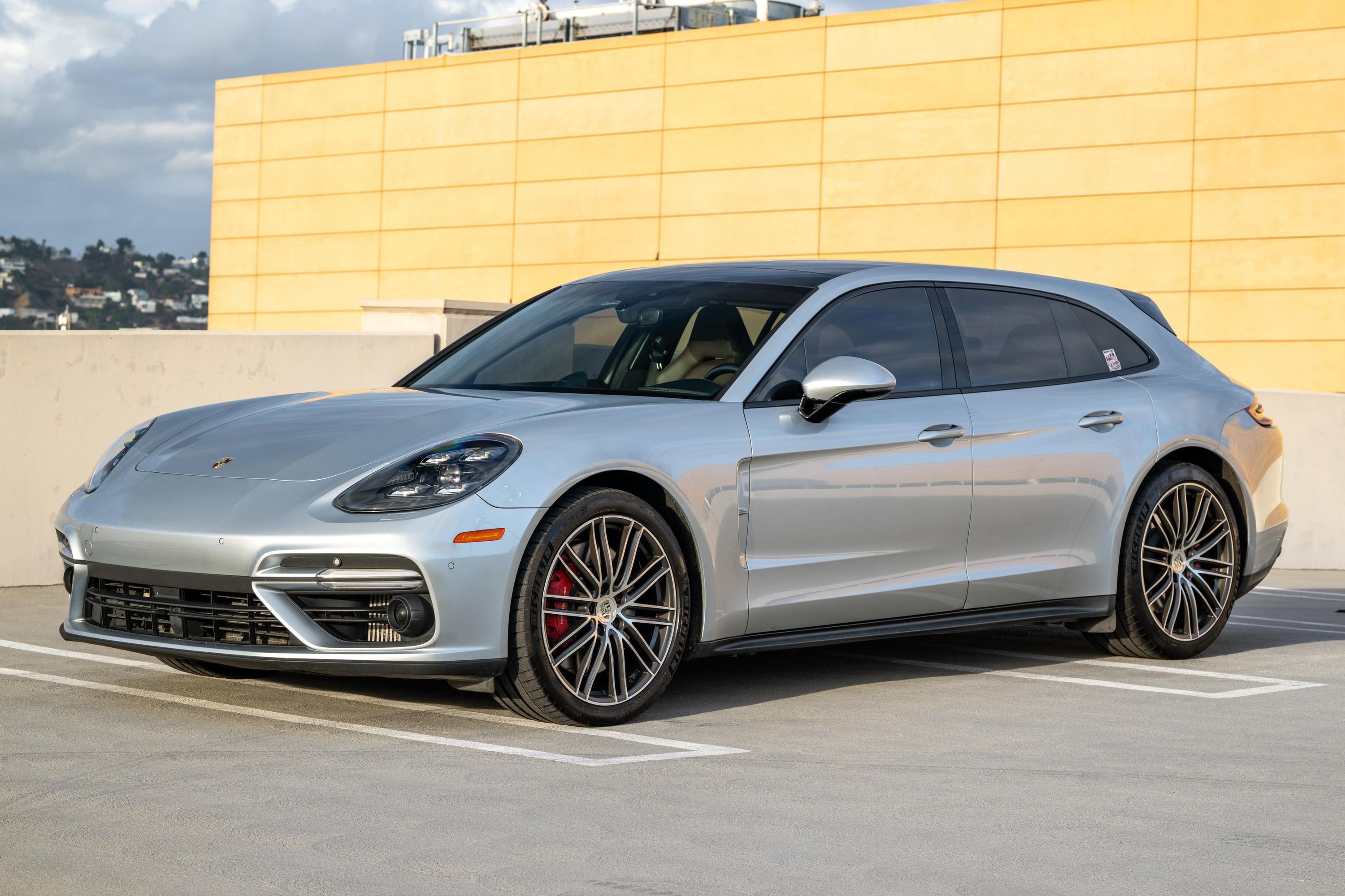 2018 Porsche Panamera 4