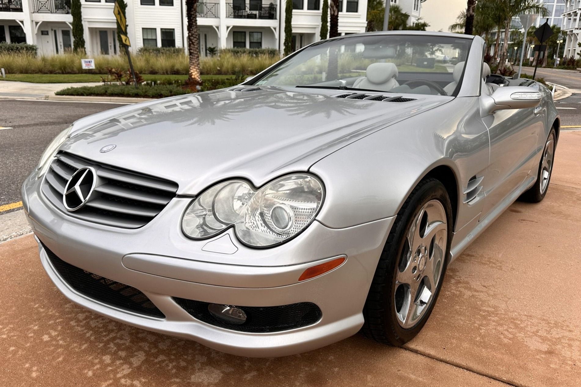2004 Mercedes-Benz SL-Class SL500
