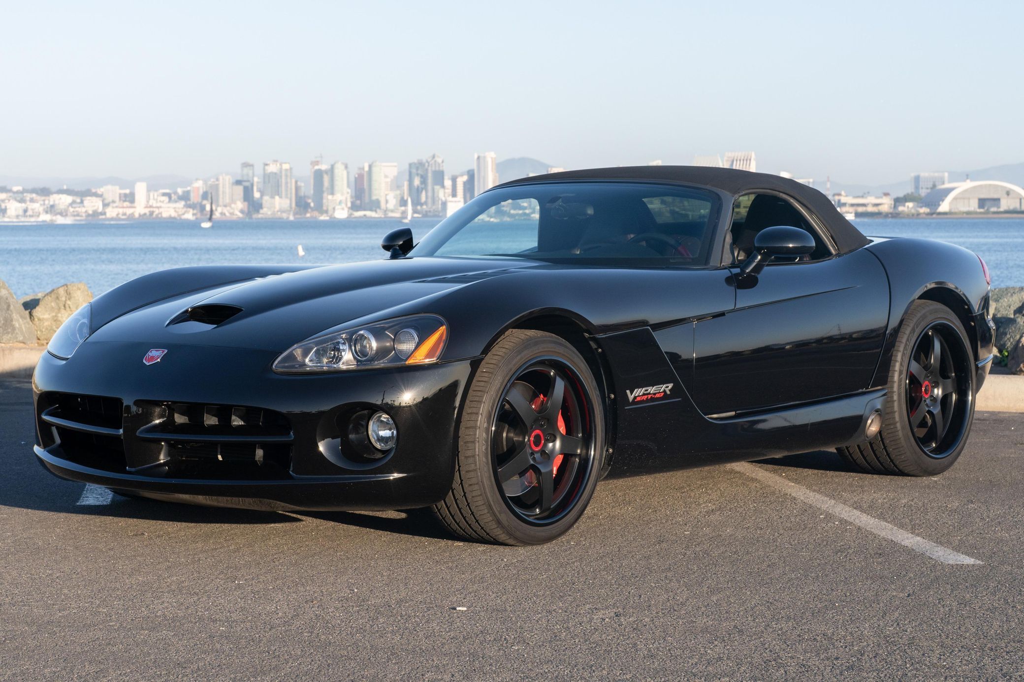 2004 Dodge Viper SRT-10 Roadster