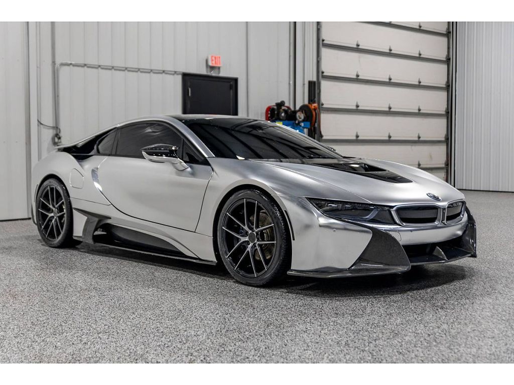 2015 BMW i8