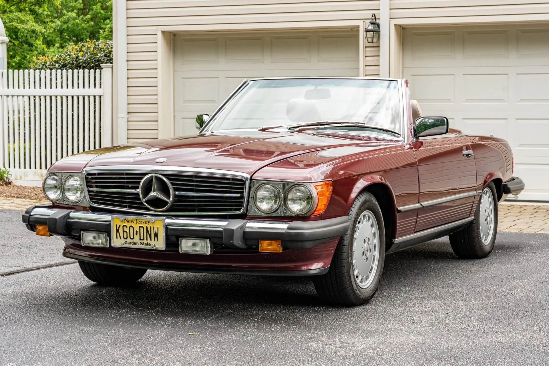 1986 Mercedes-Benz SL-Class 560SL