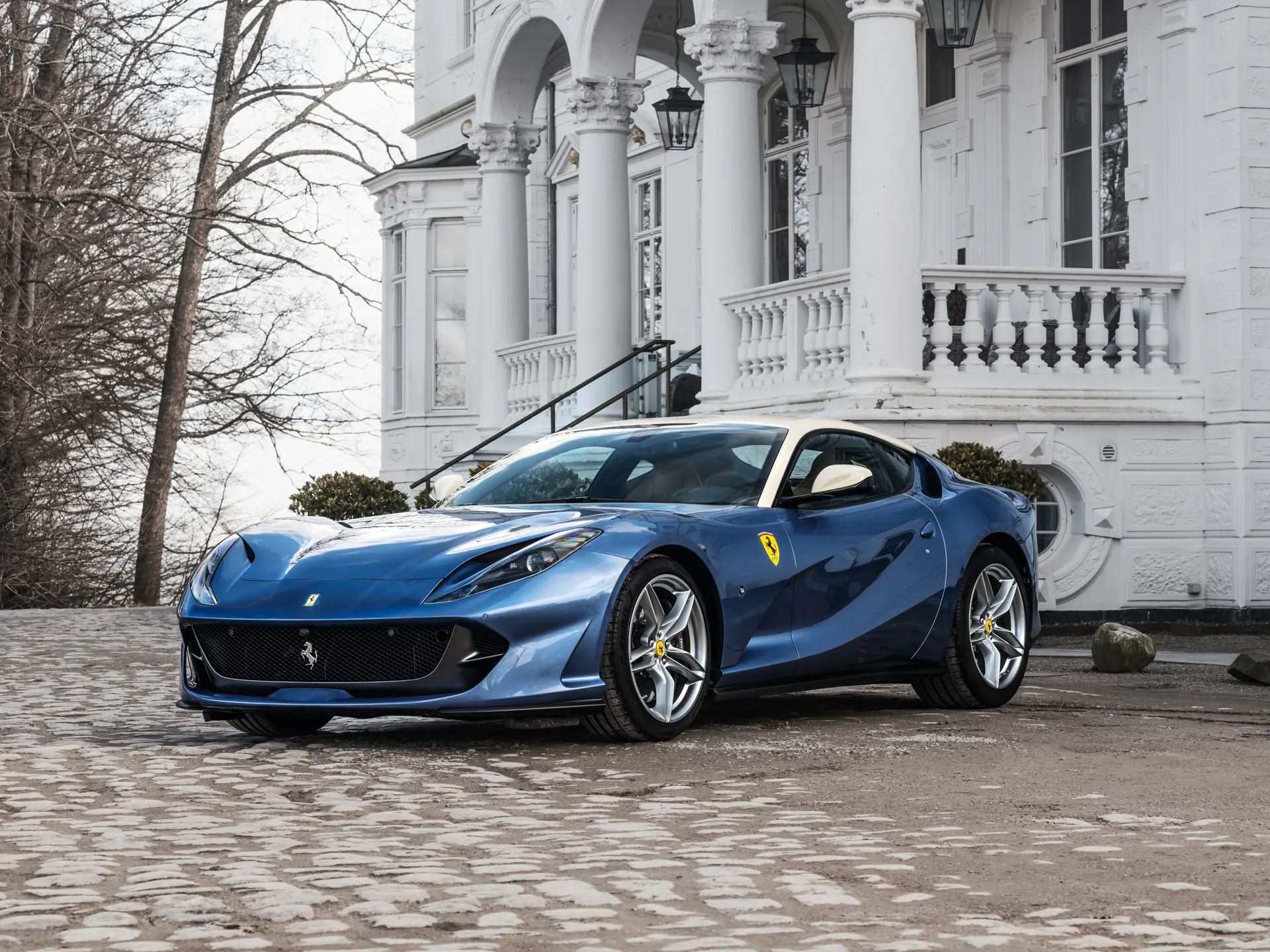 2019 Ferrari 812 Superfast