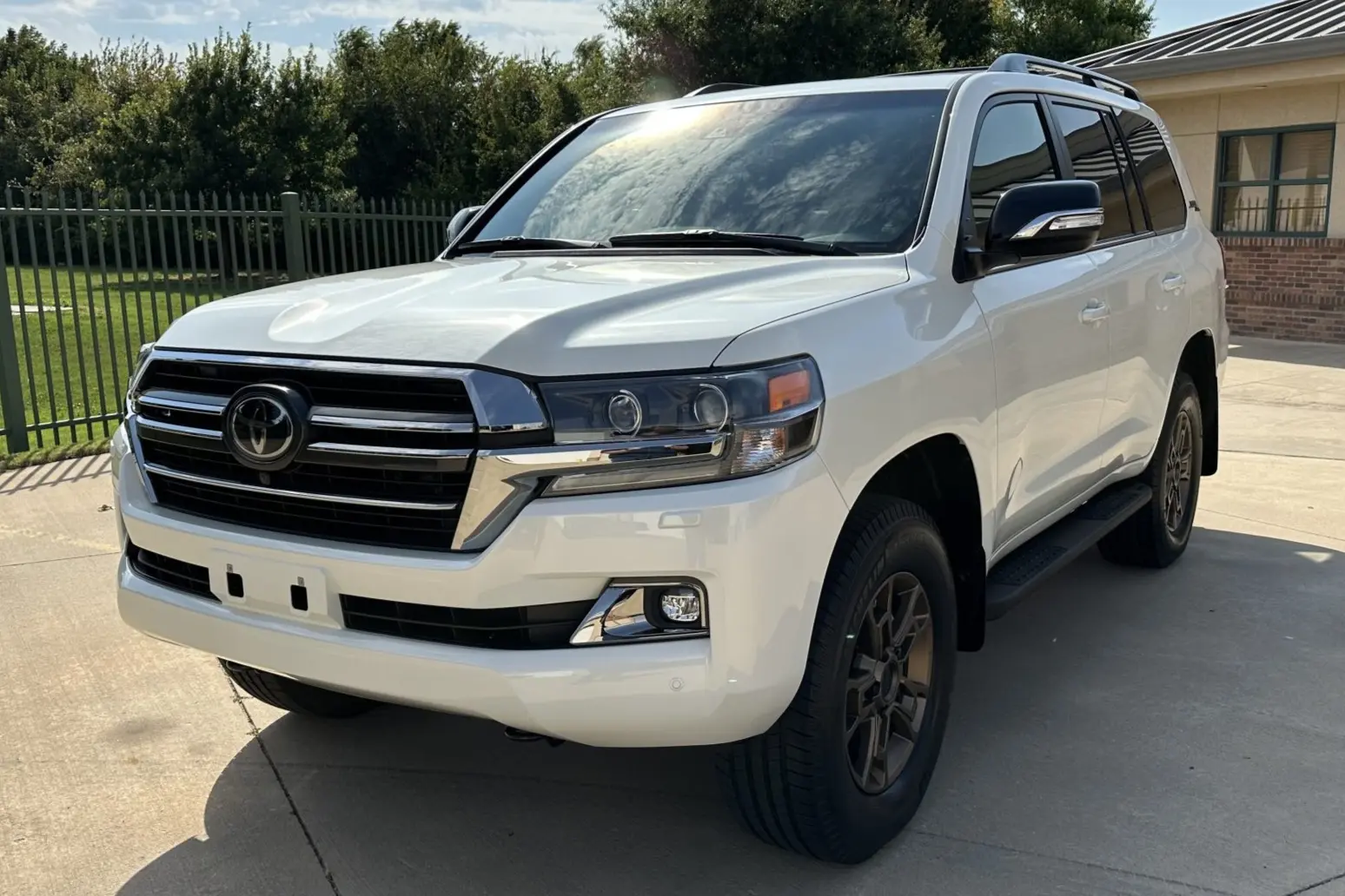 2021 Toyota Land Cruiser