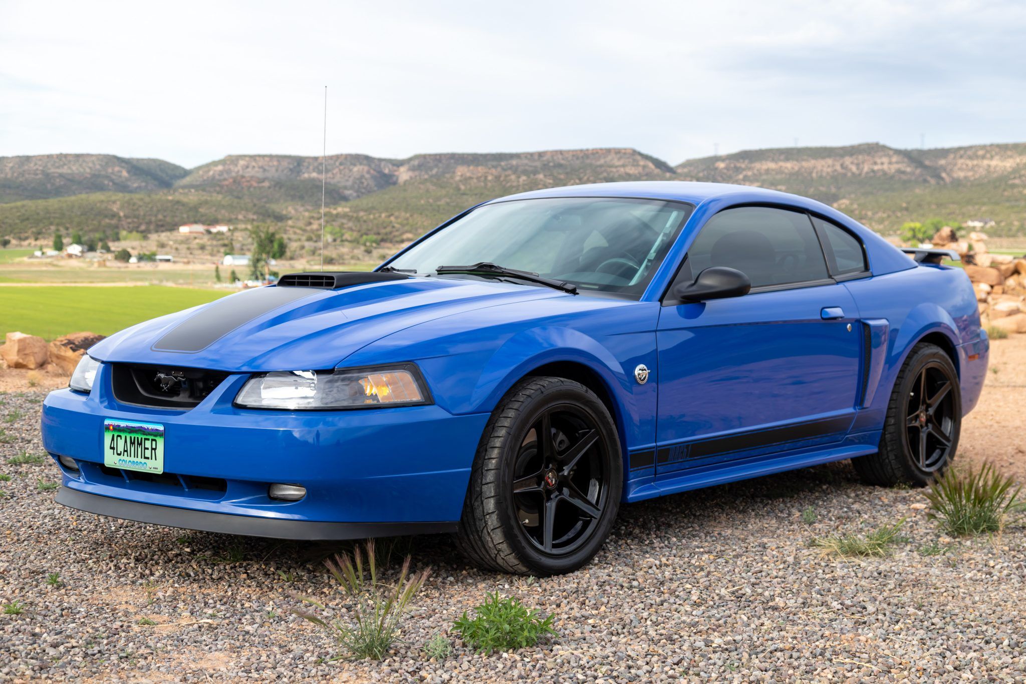 2004 Ford Mustang Mach 1