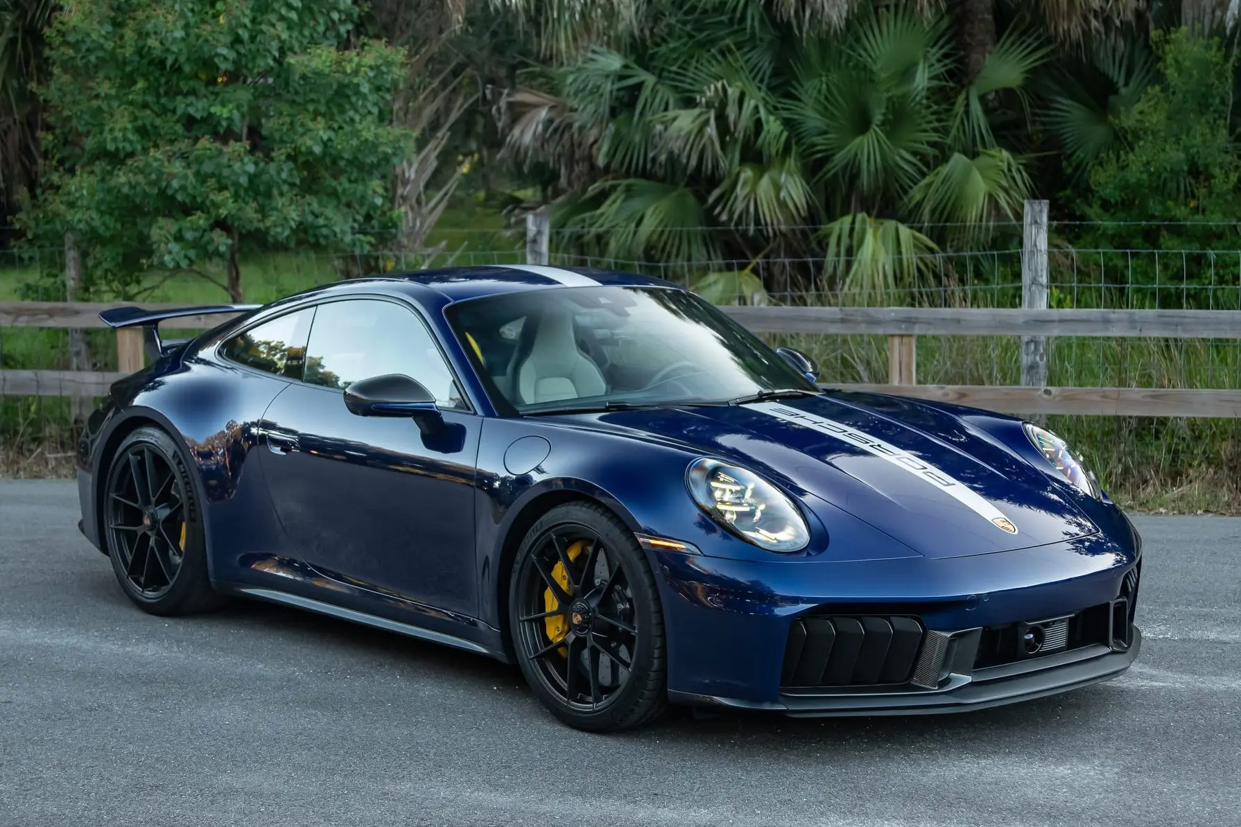 2025 Porsche 911 Carrera GTS