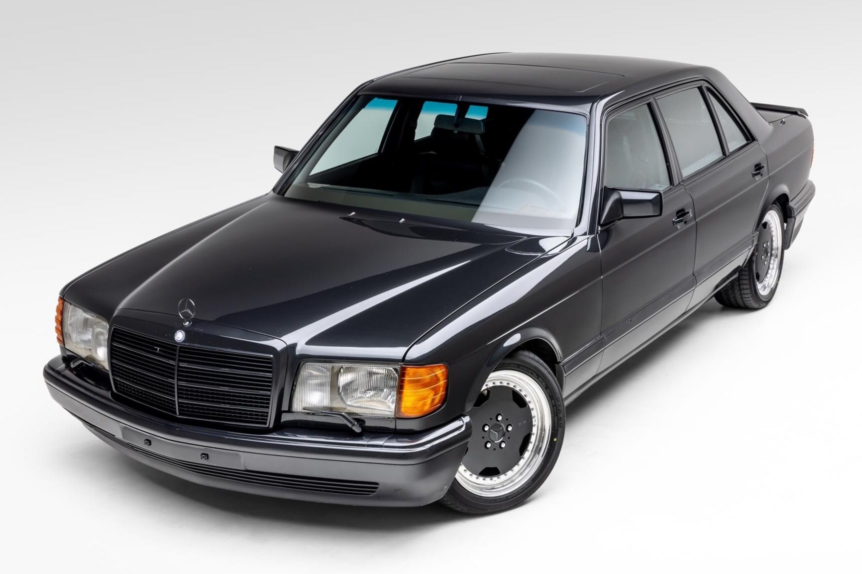1990 Mercedes-Benz S-Class