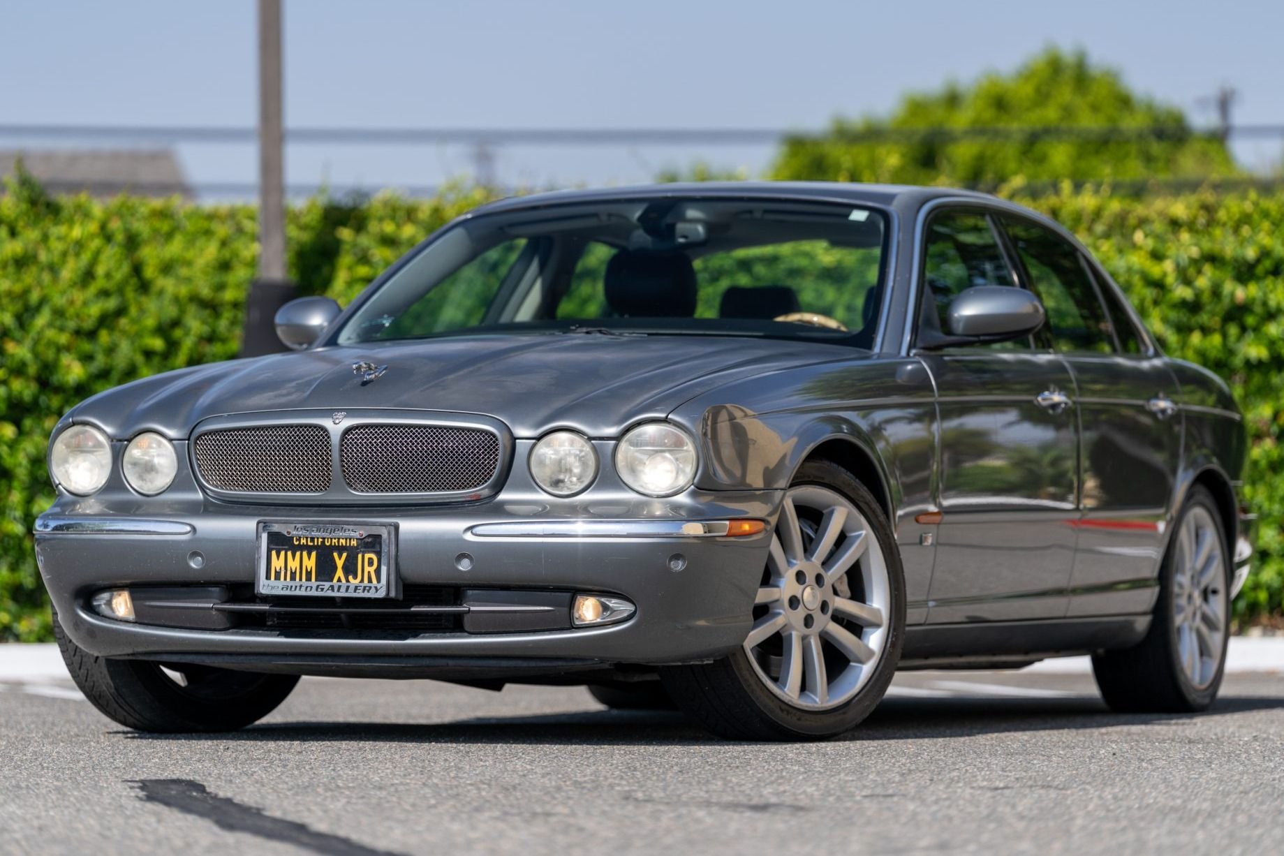 2004 Jaguar XJR