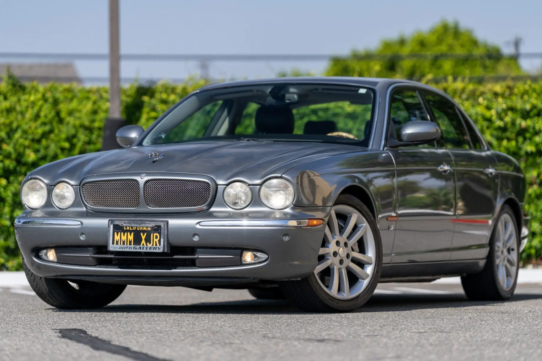 2004 Jaguar XJR