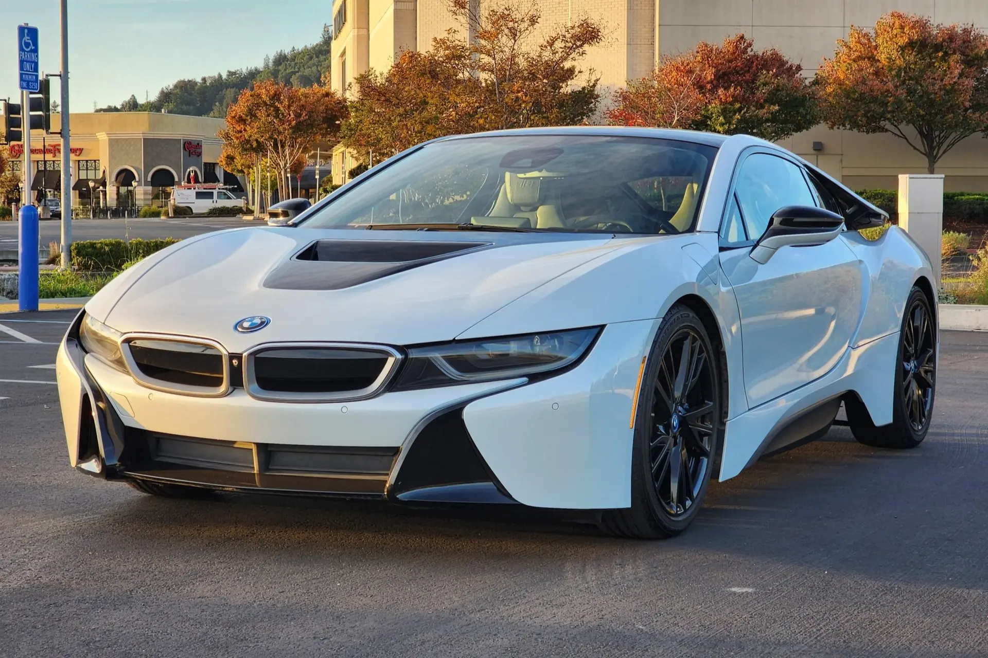 2015 BMW i8