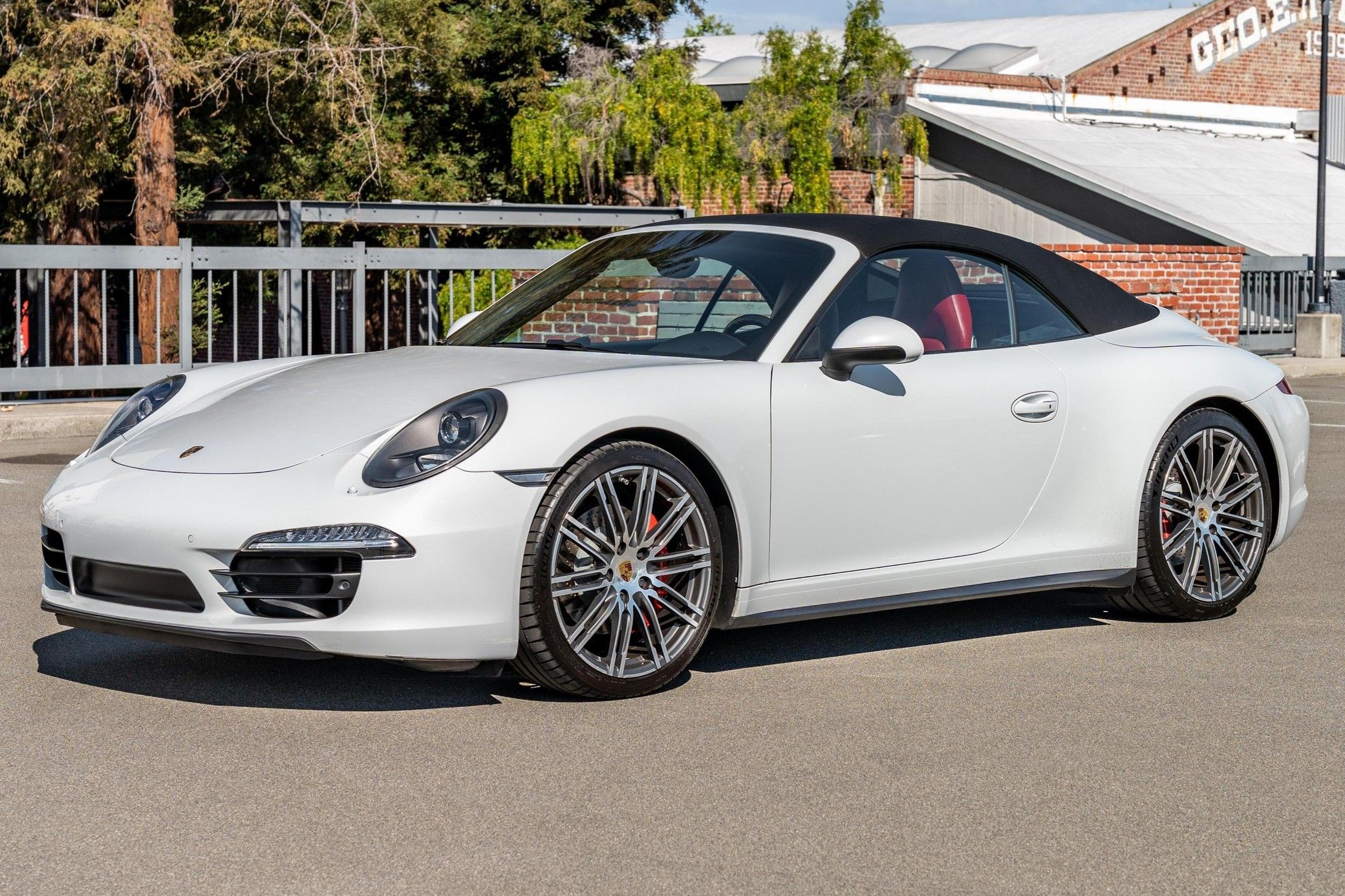 2015 Porsche 911 Carrera 4S Cabriolet