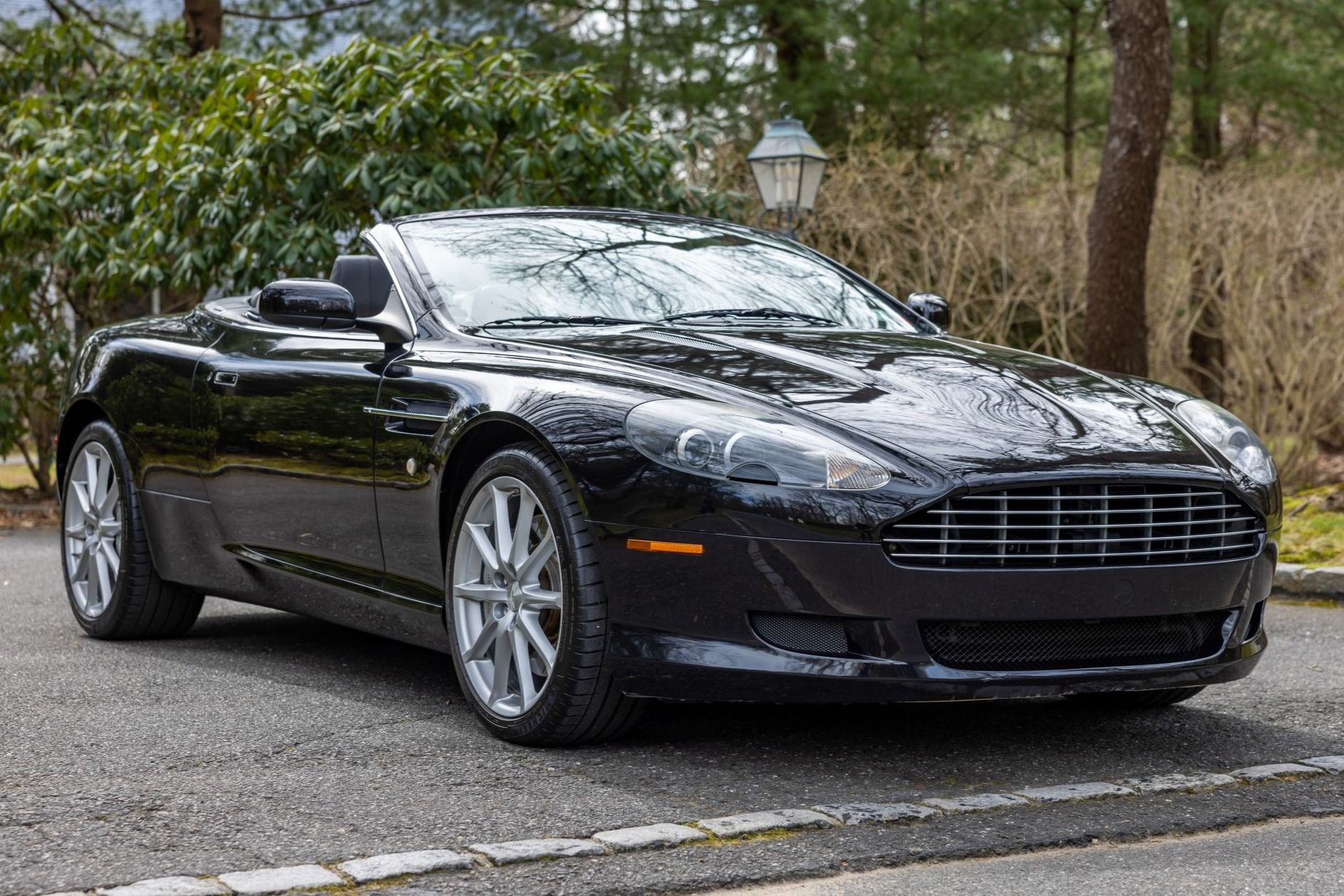 2009 Aston Martin DB9 Volante