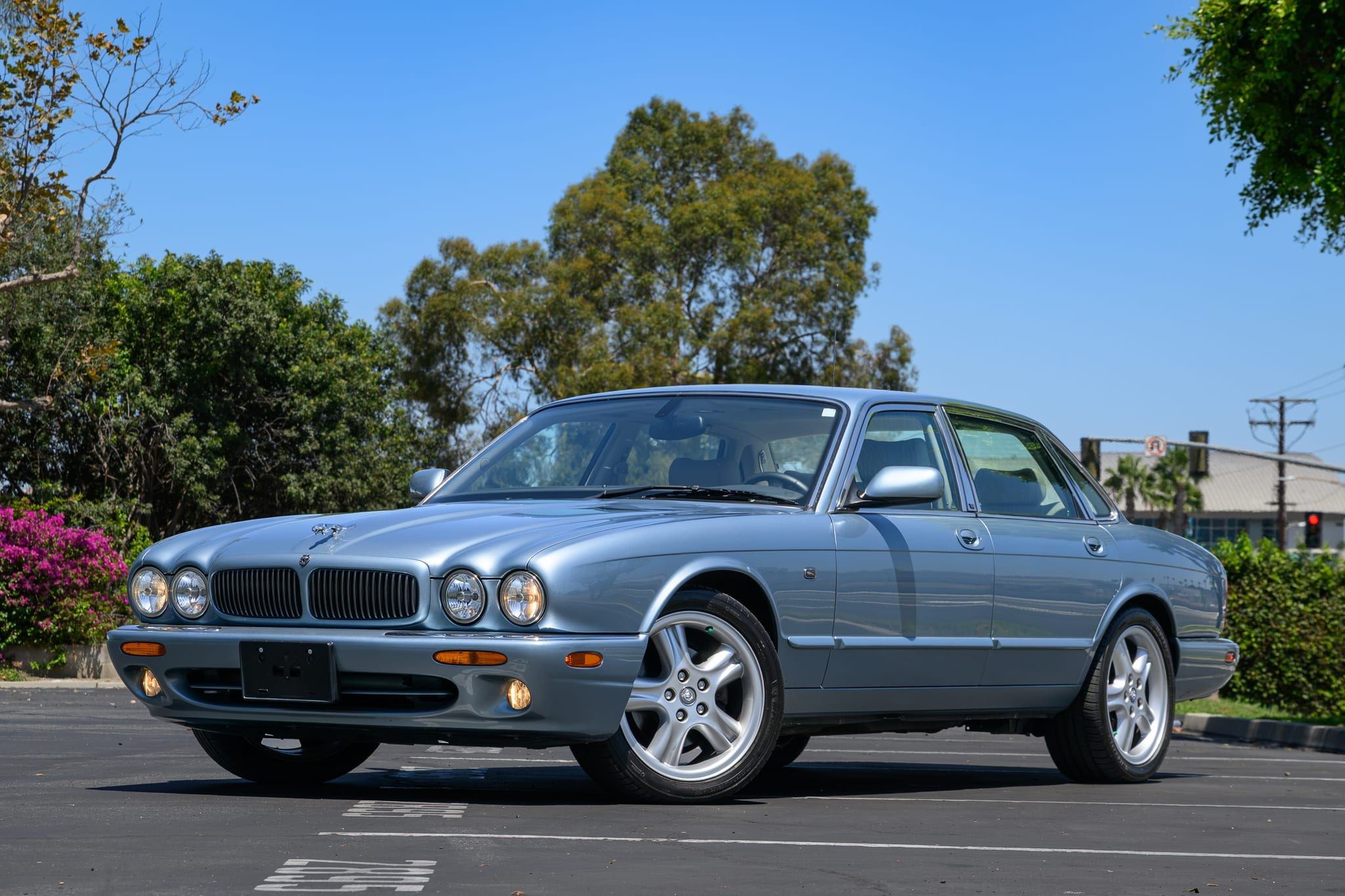 2002 Jaguar XJ