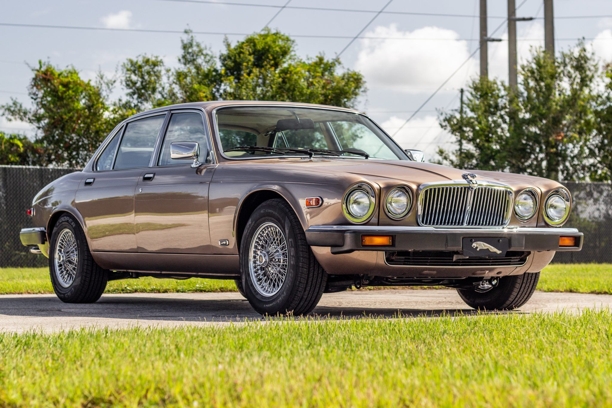1987 Jaguar XJ