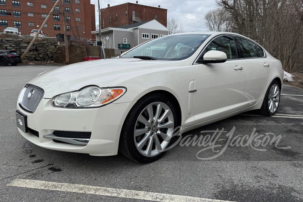 2010 Jaguar XF