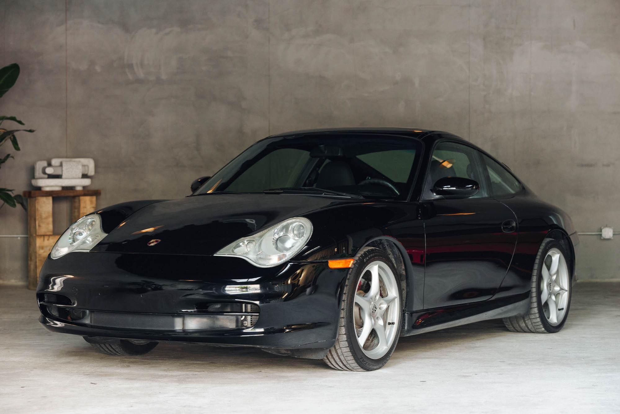 2004 Porsche 911 Carrera