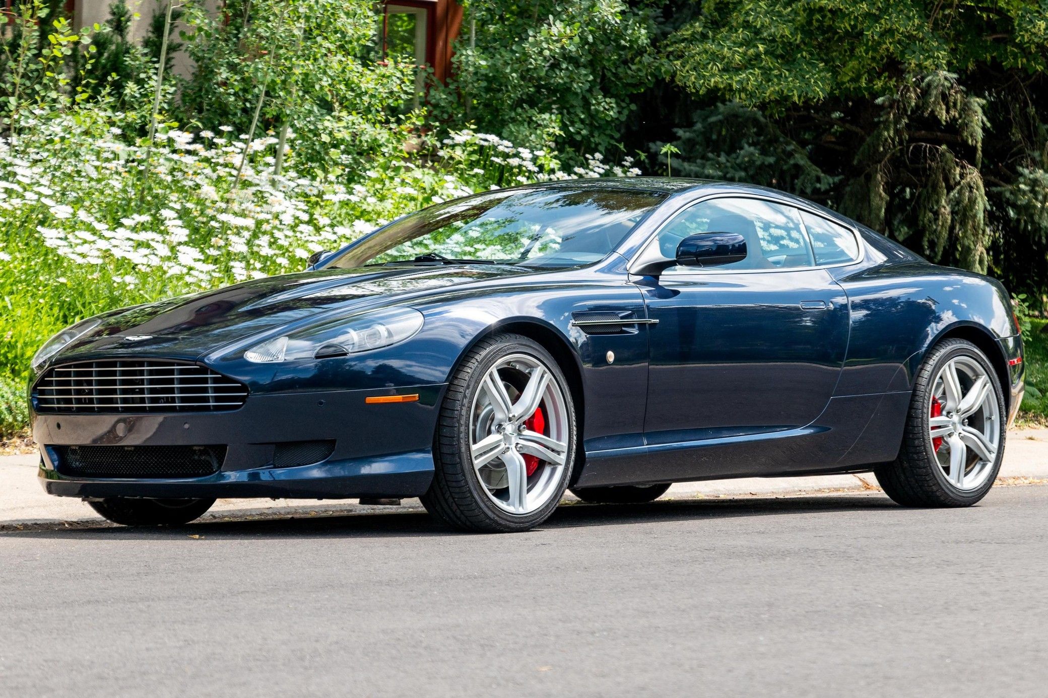 2009 Aston Martin DB9 Coupe