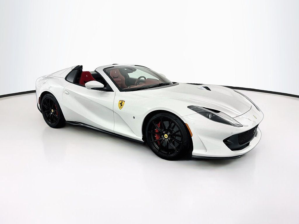 2022 Ferrari 812 GTS