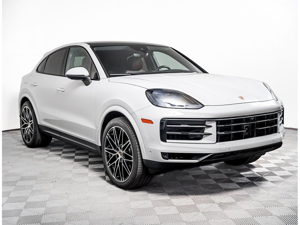 2024 Porsche Cayenne S