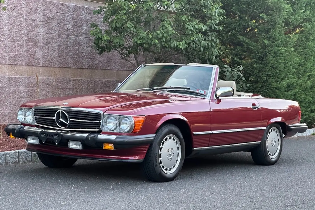 1989 Mercedes-Benz SL-Class 560SL