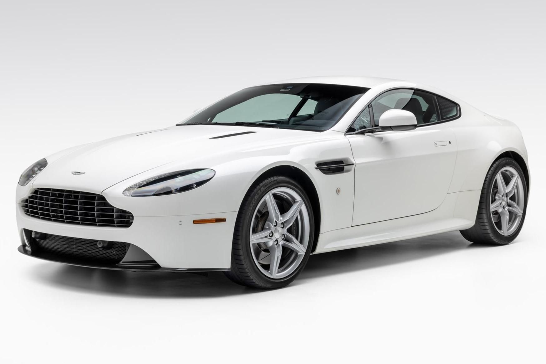 2016 Aston Martin Vantage Vantage 4.7 Coupe