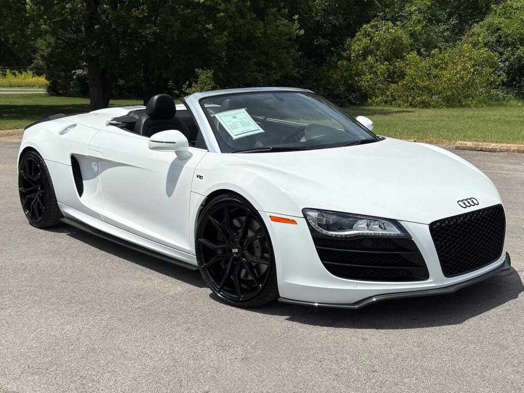 2011 Audi R8 V10