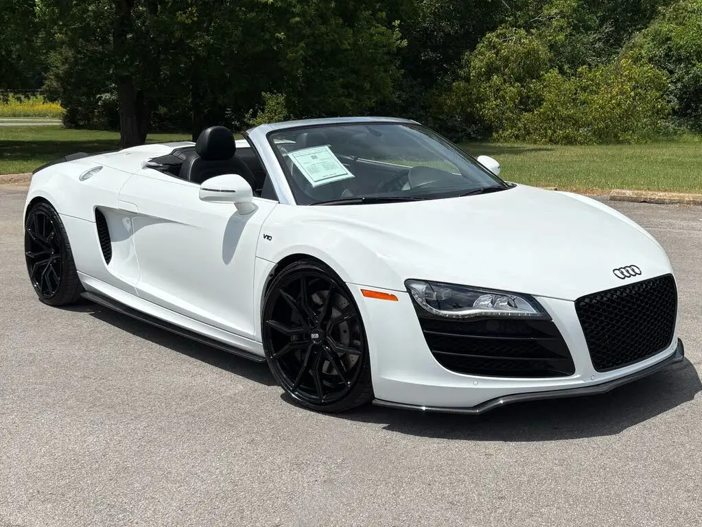2011 Audi R8 V10