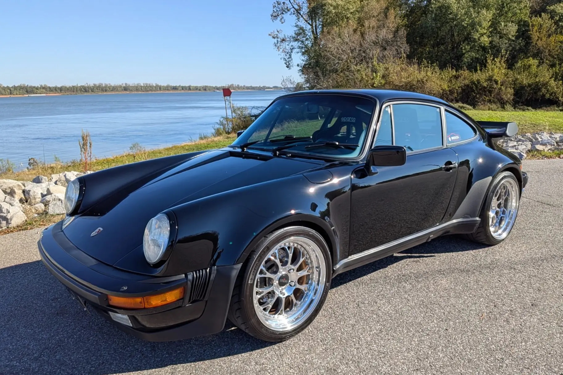 1985 Porsche 911 Coupe
