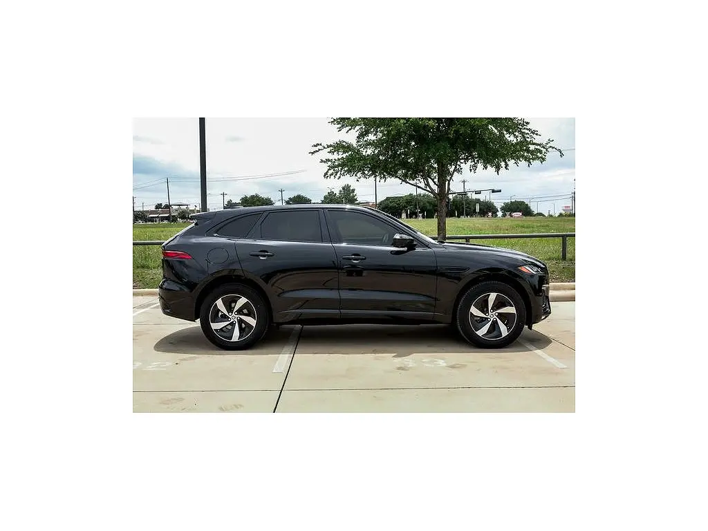 2026 Jaguar F-PACE P250 R-Dynamic S