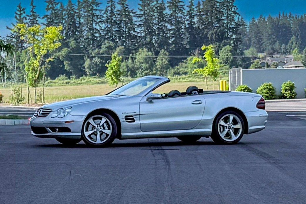 2004 Mercedes-Benz SL-Class