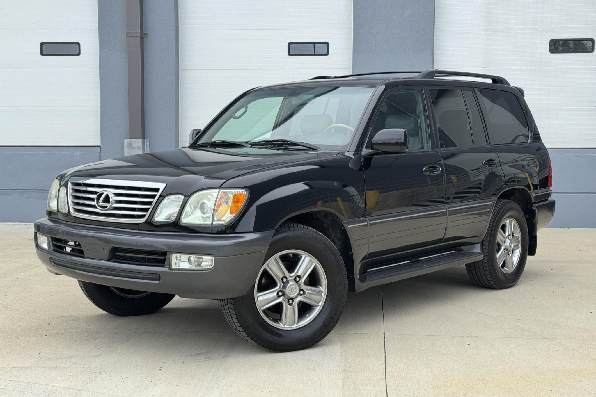 2006 Lexus LX