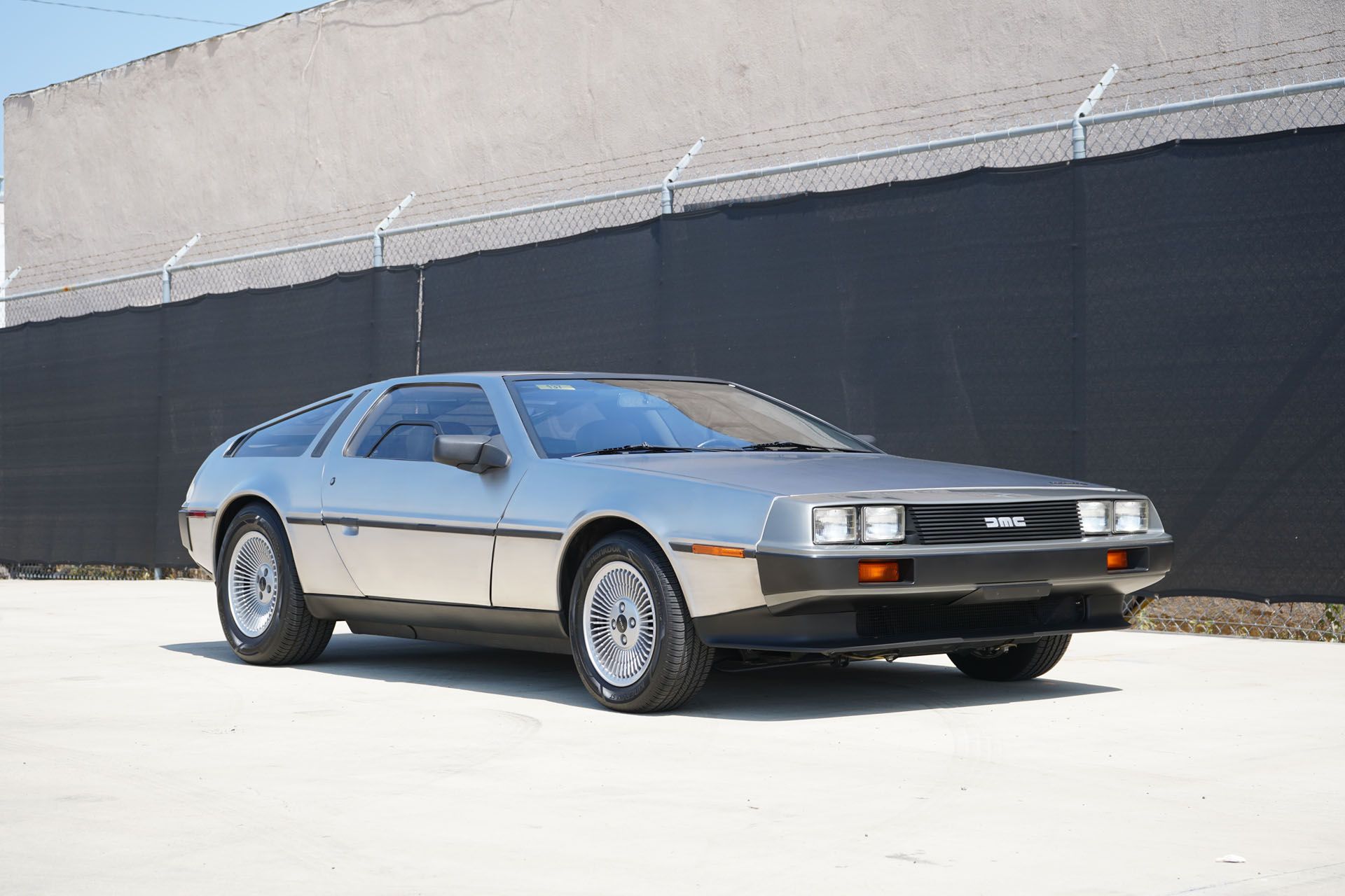 1982 DeLorean DMC-12