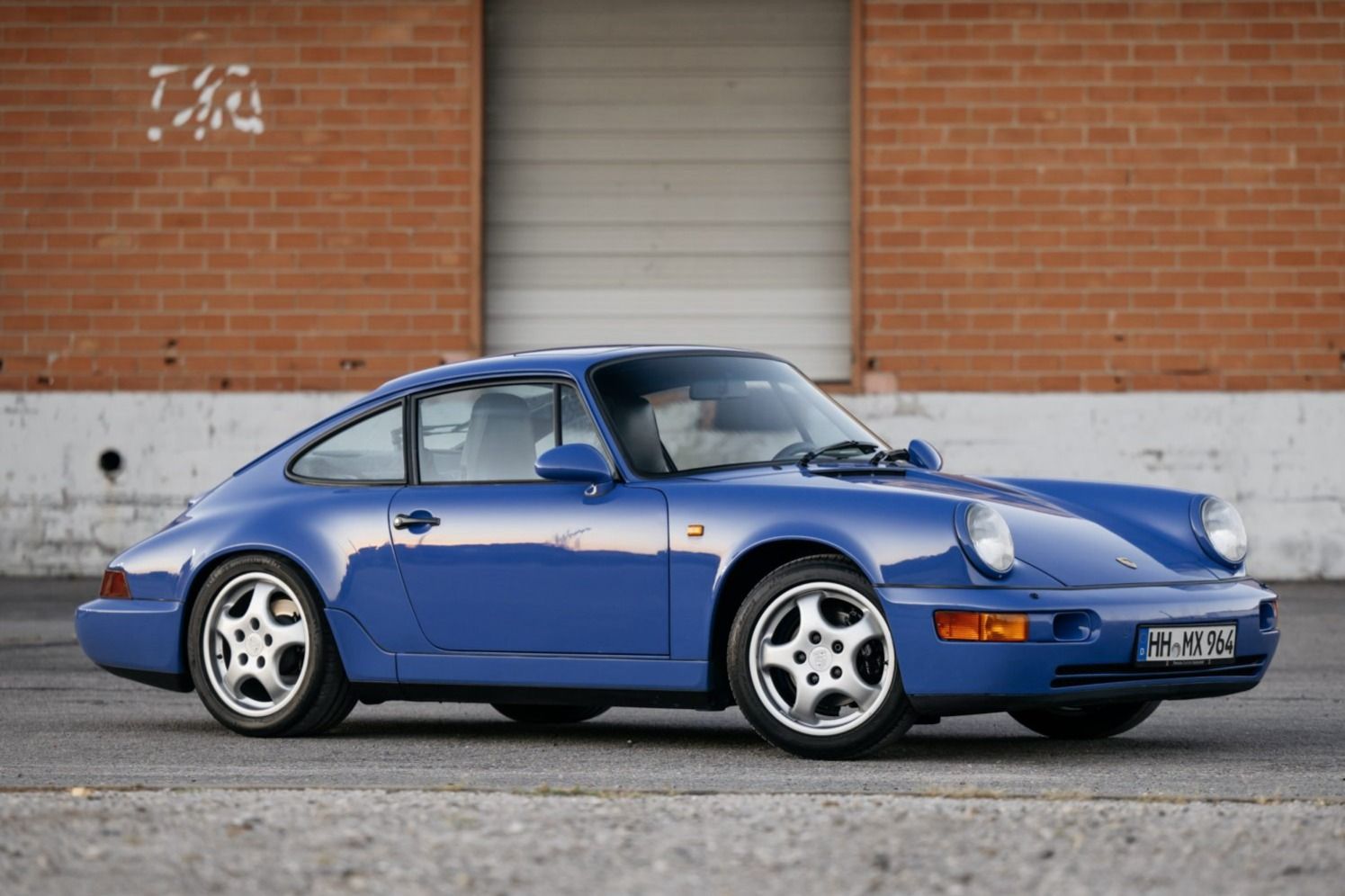 1991 Porsche 911 Carrera 2