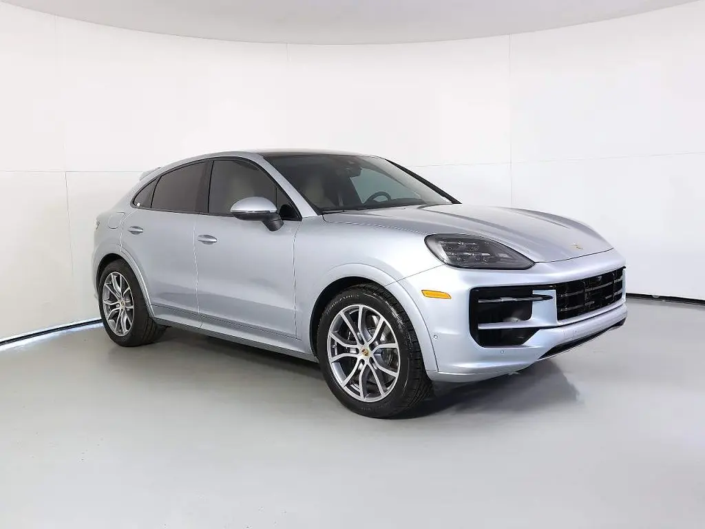 2025 Porsche Cayenne S