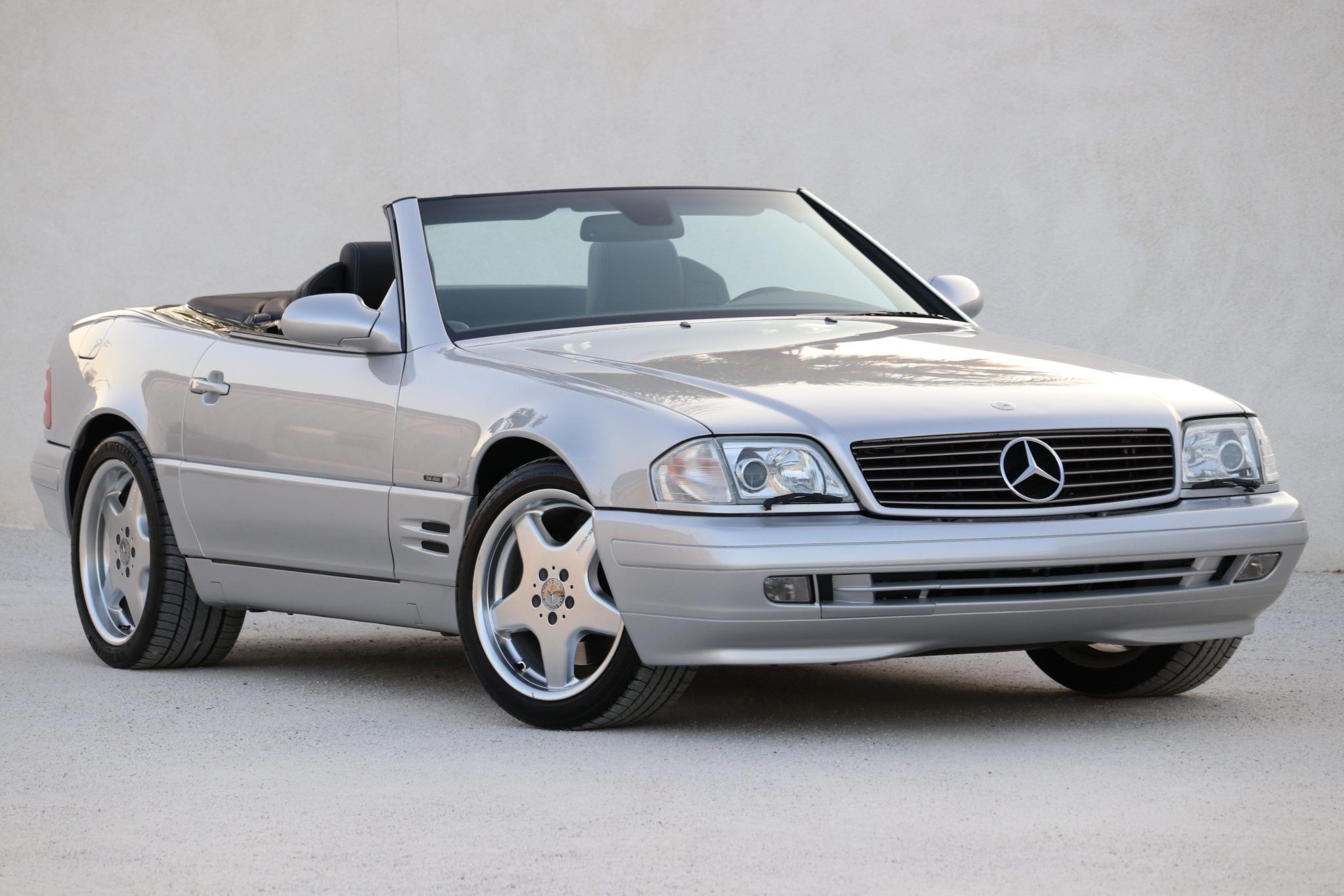 2001 Mercedes-Benz SL-Class