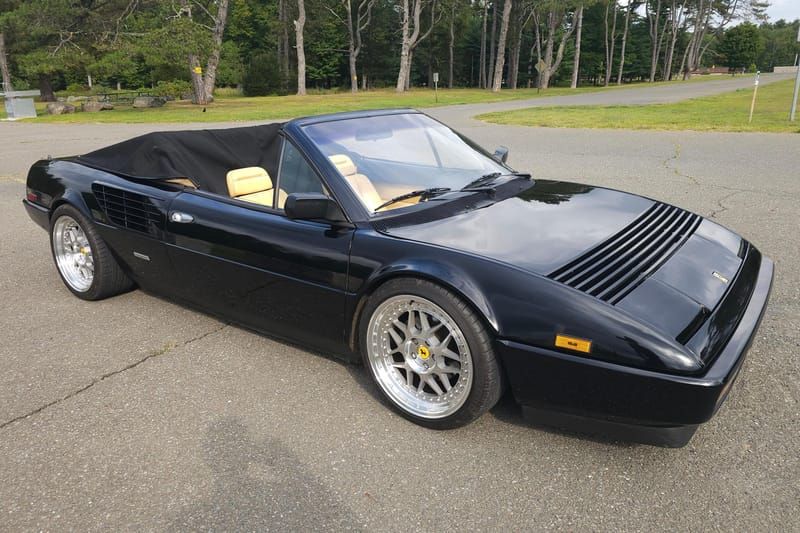 1986 Ferrari Mondial 3.2 Cabriolet