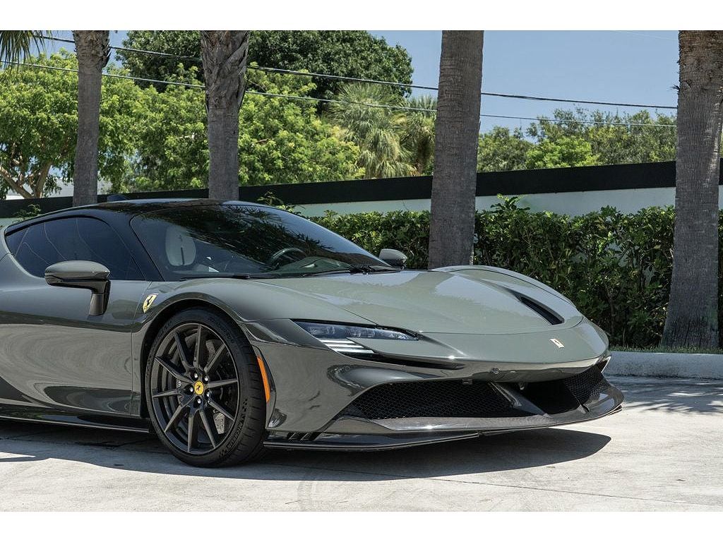 2022 Ferrari SF90 Stradale