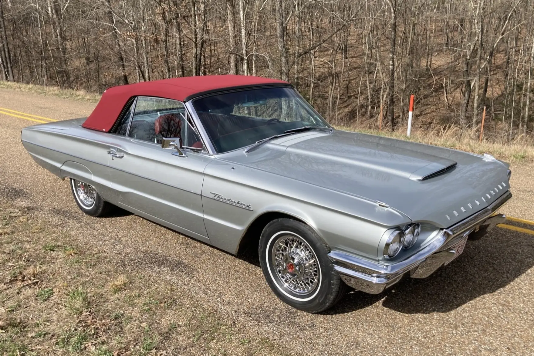 1964 Ford Thunderbird