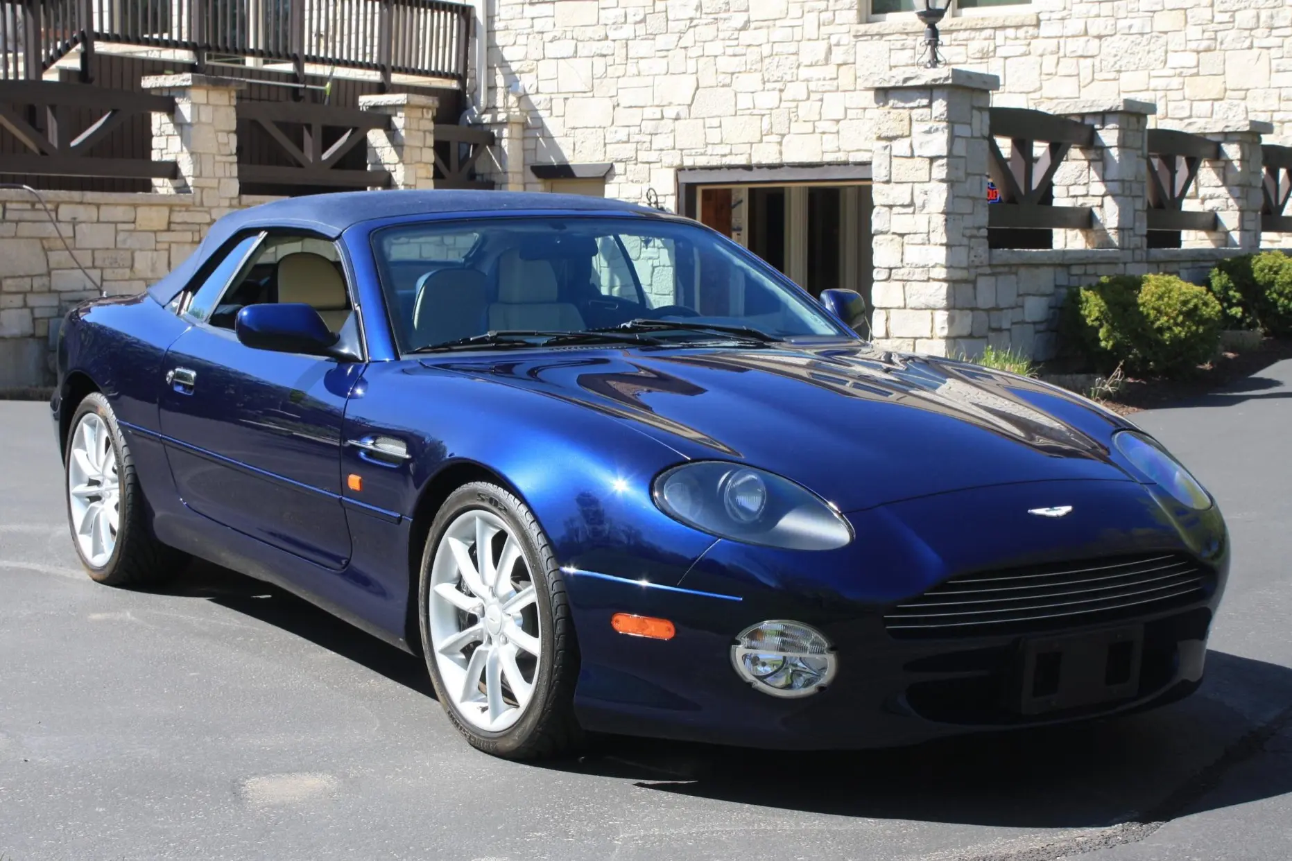 2002 Aston Martin DB7 Vantage