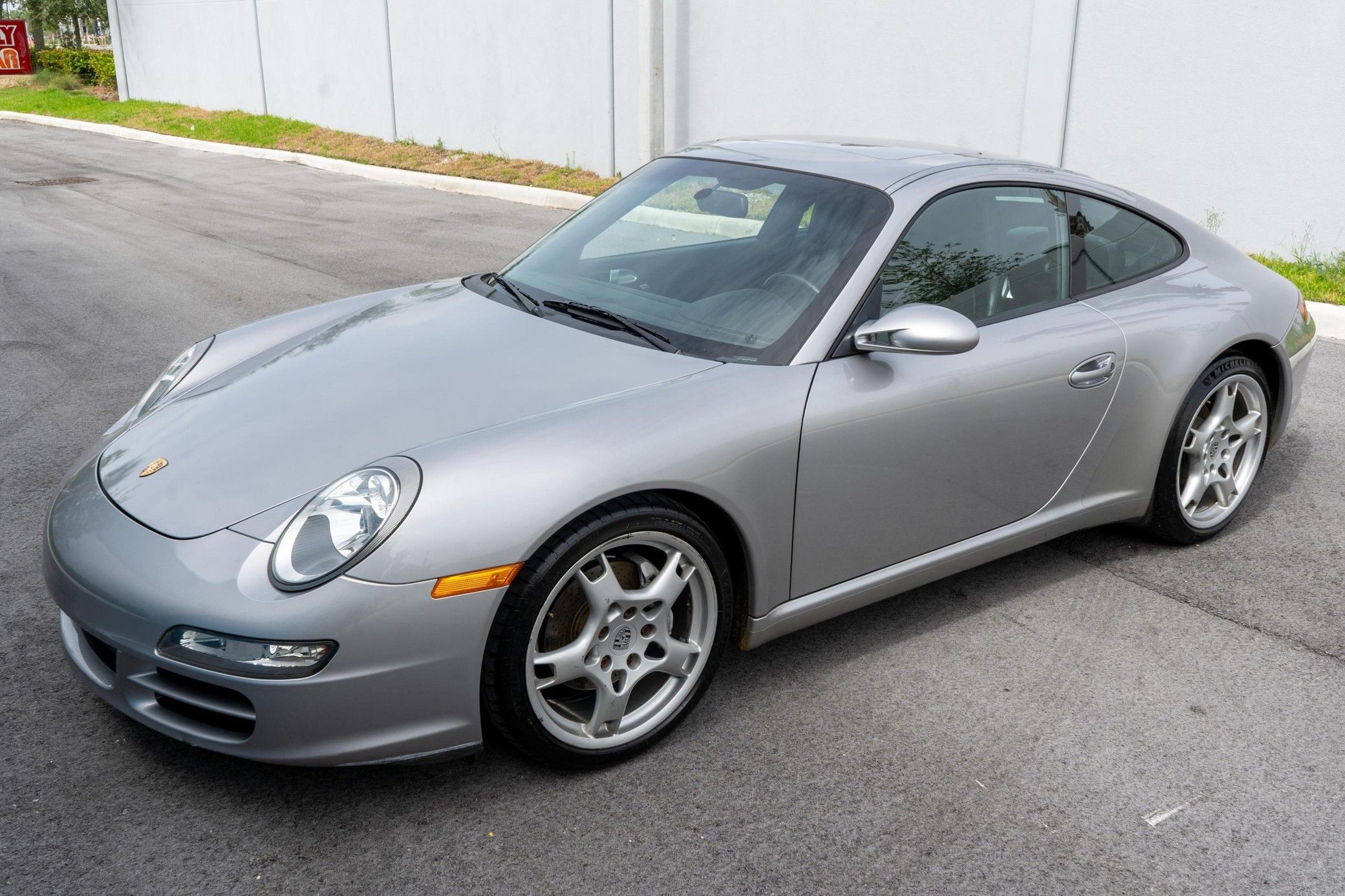 2005 Porsche 911 Carrera