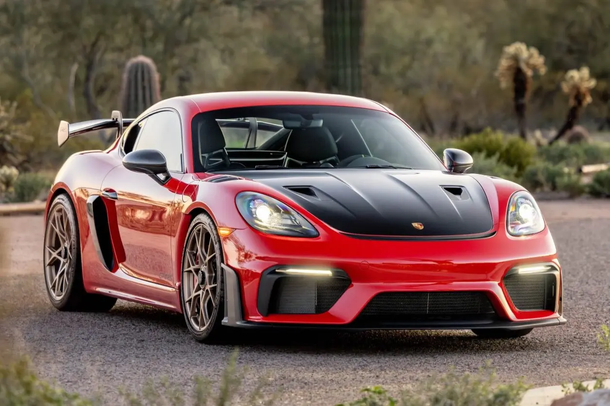 2023 Porsche Cayman GT4 RS Weissach