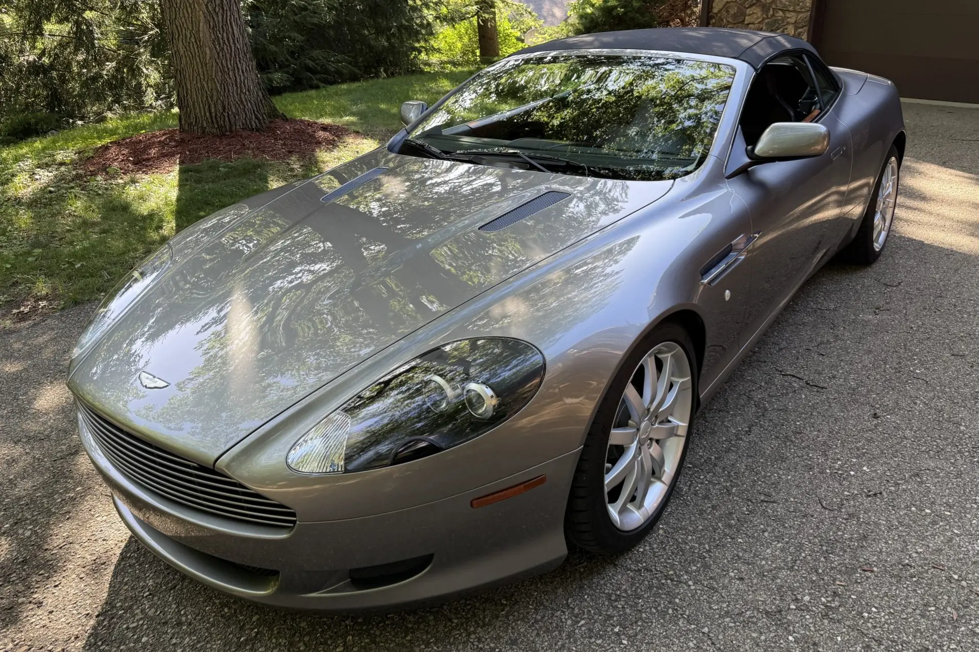 2006 Aston Martin DB9 Volante