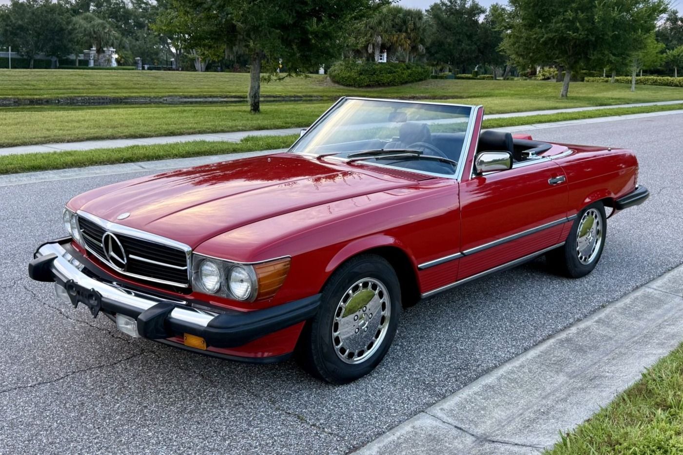 1987 Mercedes-Benz SL-Class