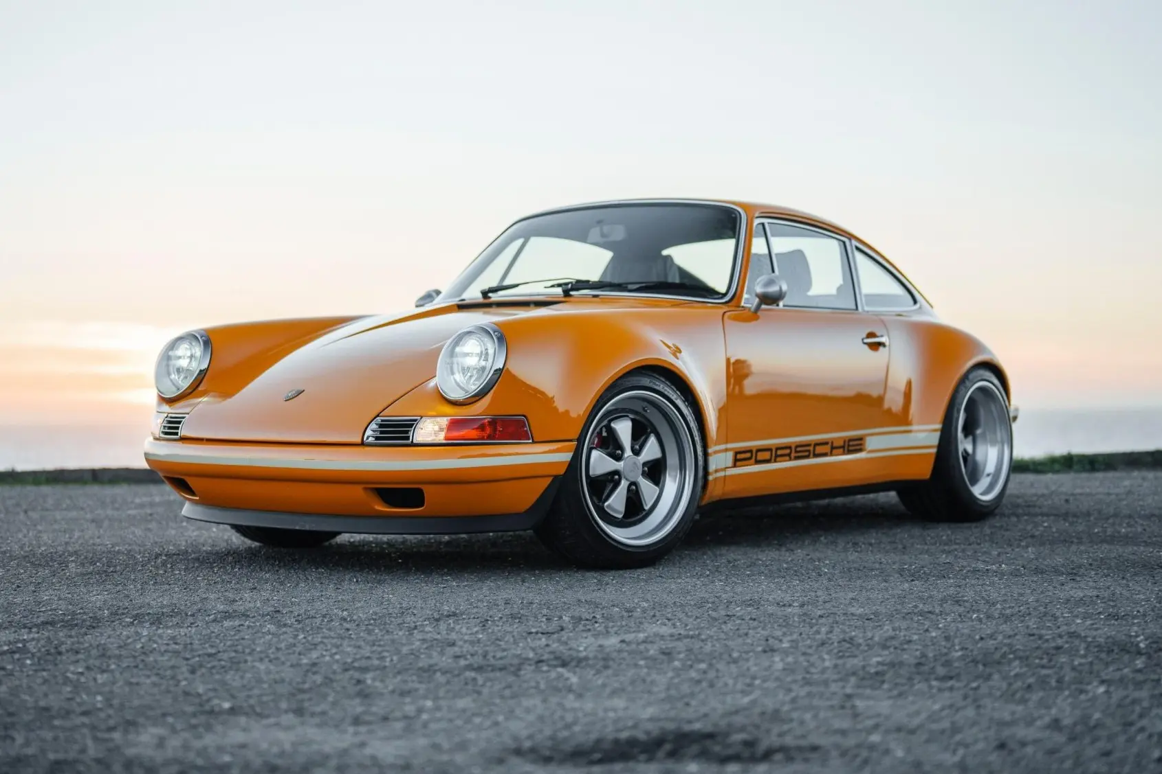 1990 Porsche 911 Carrera 2
