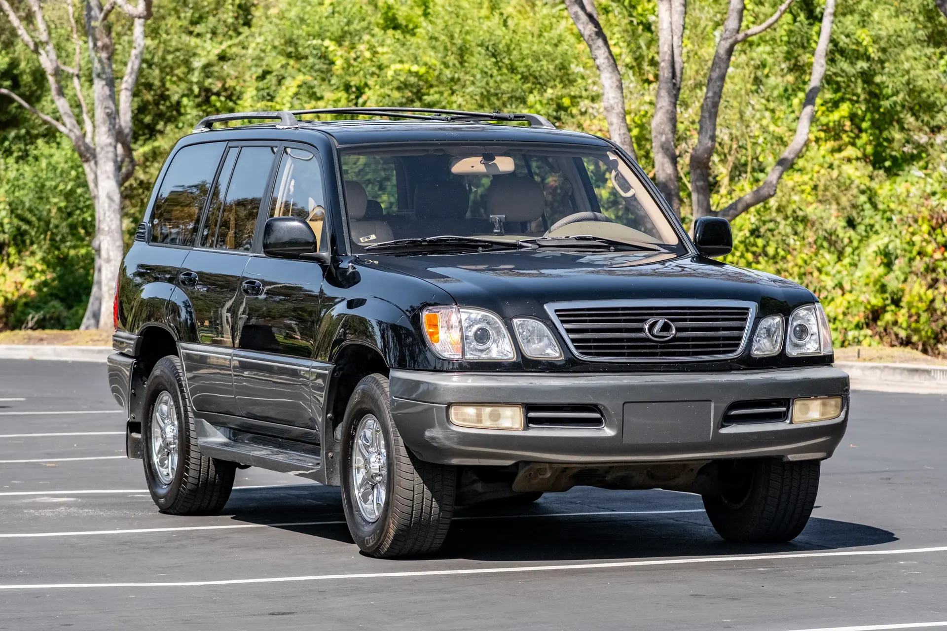 2000 Lexus LX